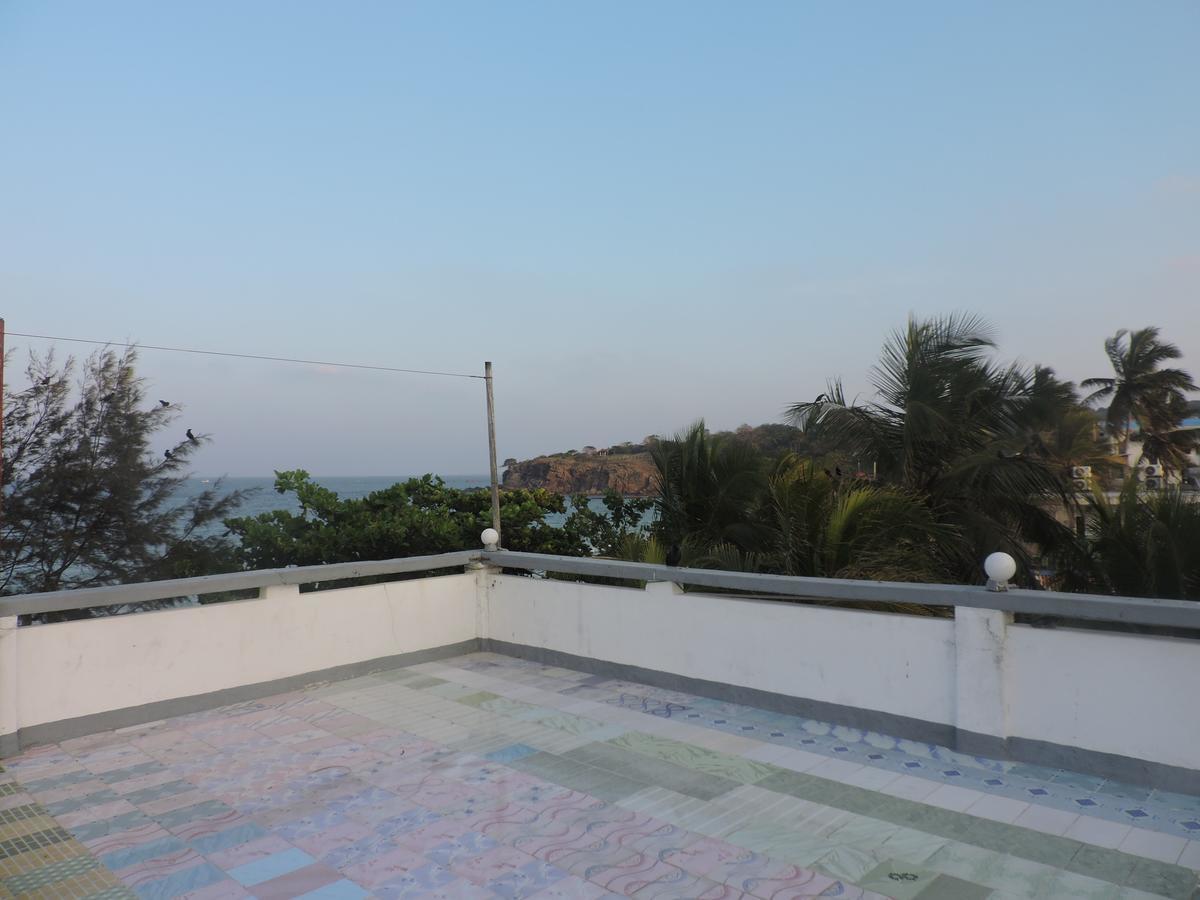 Green Park Beach Hotel Trincomalee Dış mekan fotoğraf